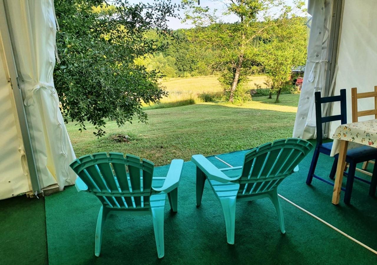 Green Eden Gornji Zvecaj ภายนอก รูปภาพ
